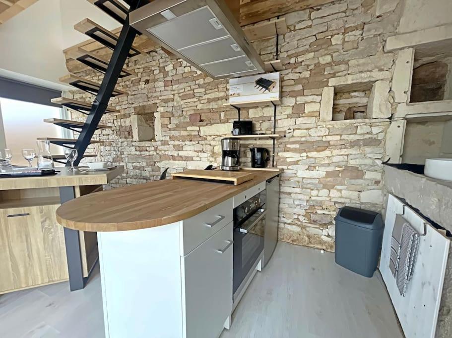 Charmante Maison De Village Viré Dış mekan fotoğraf